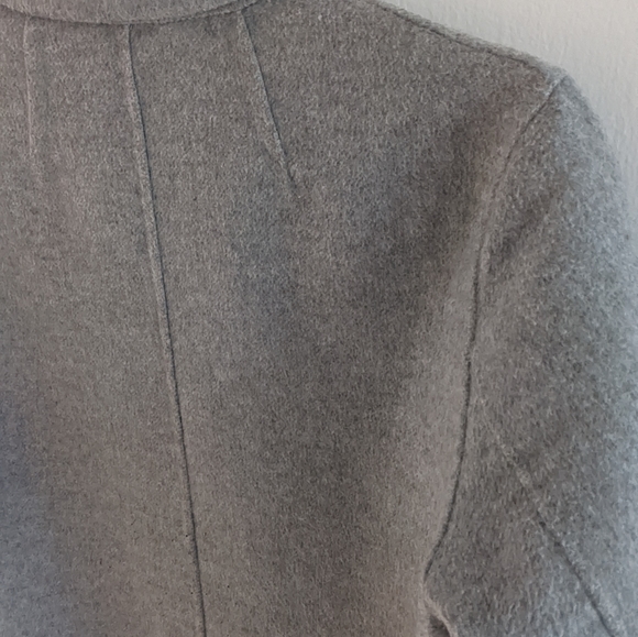 Reserved Light jacket - Picture 8 of 8